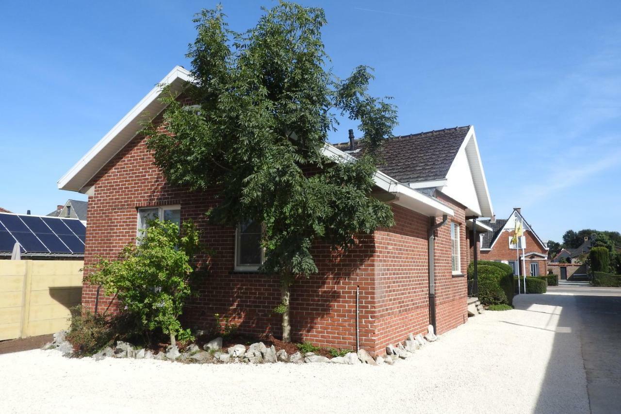 T Sutterhuisje, Zalig Slapen Aan Het Donkmeer Exterior foto
